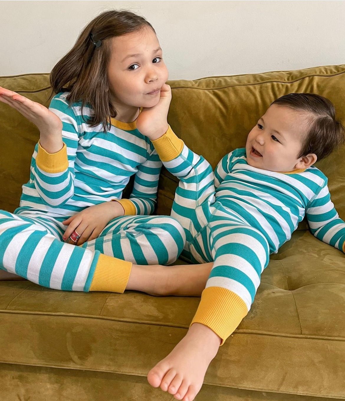 100% Organic Cotton Long Sleeve Pajamas for Kids: Artist Designed Prints1CJ001 - UNISEX_100% Cotton PajamasRockets of Awesome