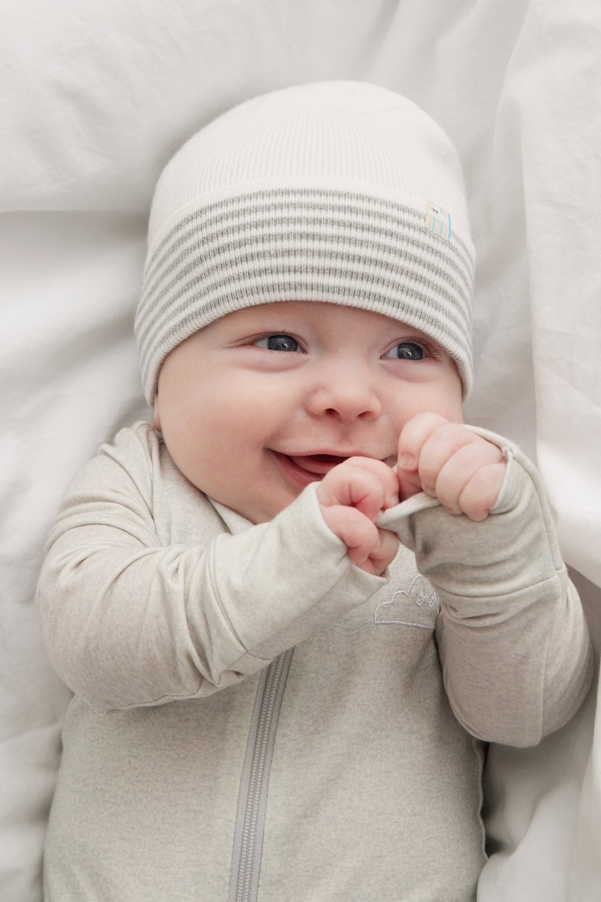 Newborn Gift SetONE PIECESRockets of Awesome